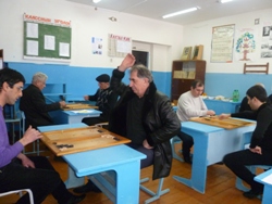 борьба в самом разгаре